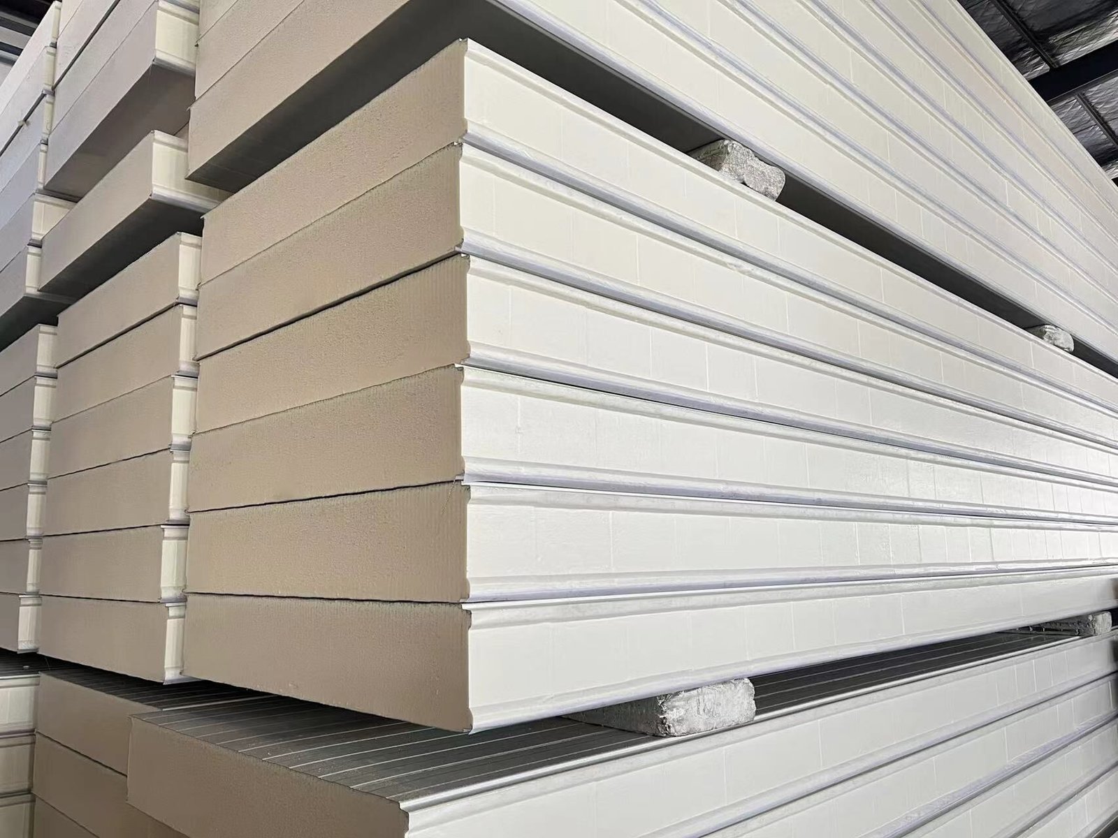 PIR insulation panel for cold storage room